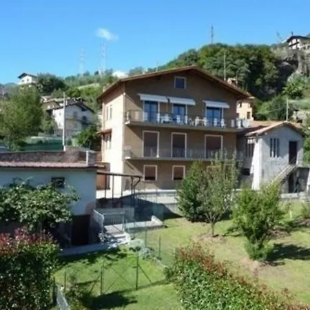 Mit Terrasse Und Seeblick Und Garten