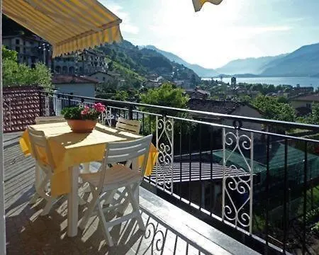 Mit Terrasse Und Seeblick Und Garten * Gravedona